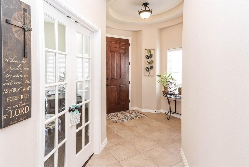 2305 Gregory Creek Dr, Oak Point, TX 75068