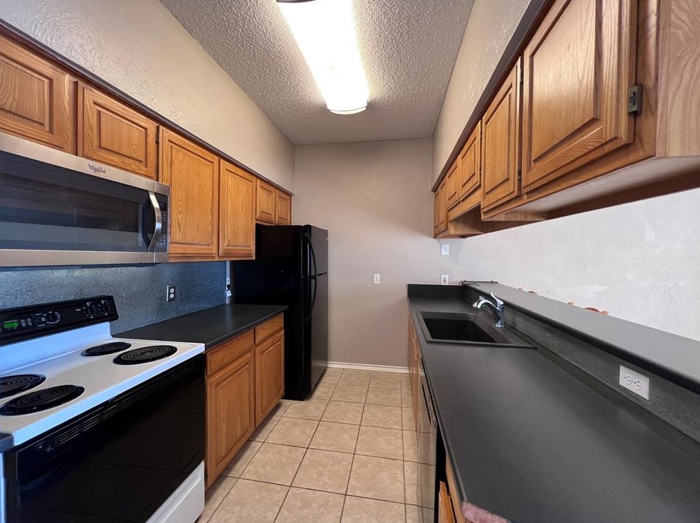 401 E Pearl St Apt 4201, Granbury, TX 76048