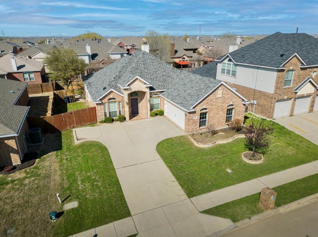 424 Cold Mountain Trl, Fort Worth, TX 76131