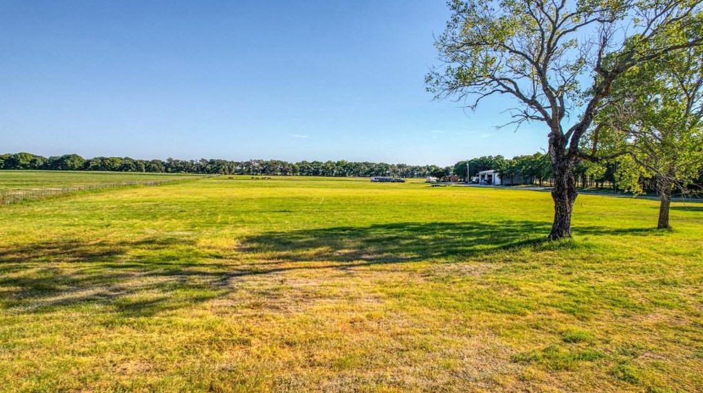 5400 Temple Hall Hwy, Granbury, TX 76049