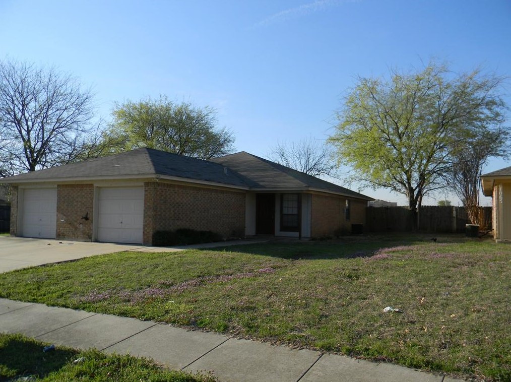 1063 Westcliff Ave, Fort Worth, TX 76179