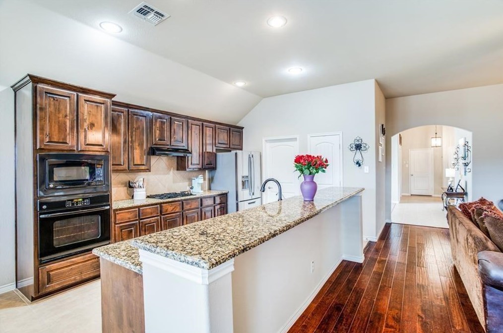 1009 Kerrville Way, McKinney, TX 75072