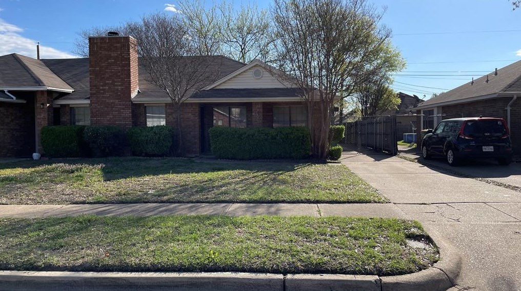 715 Ballard St, Cedar Hill, TX 75104
