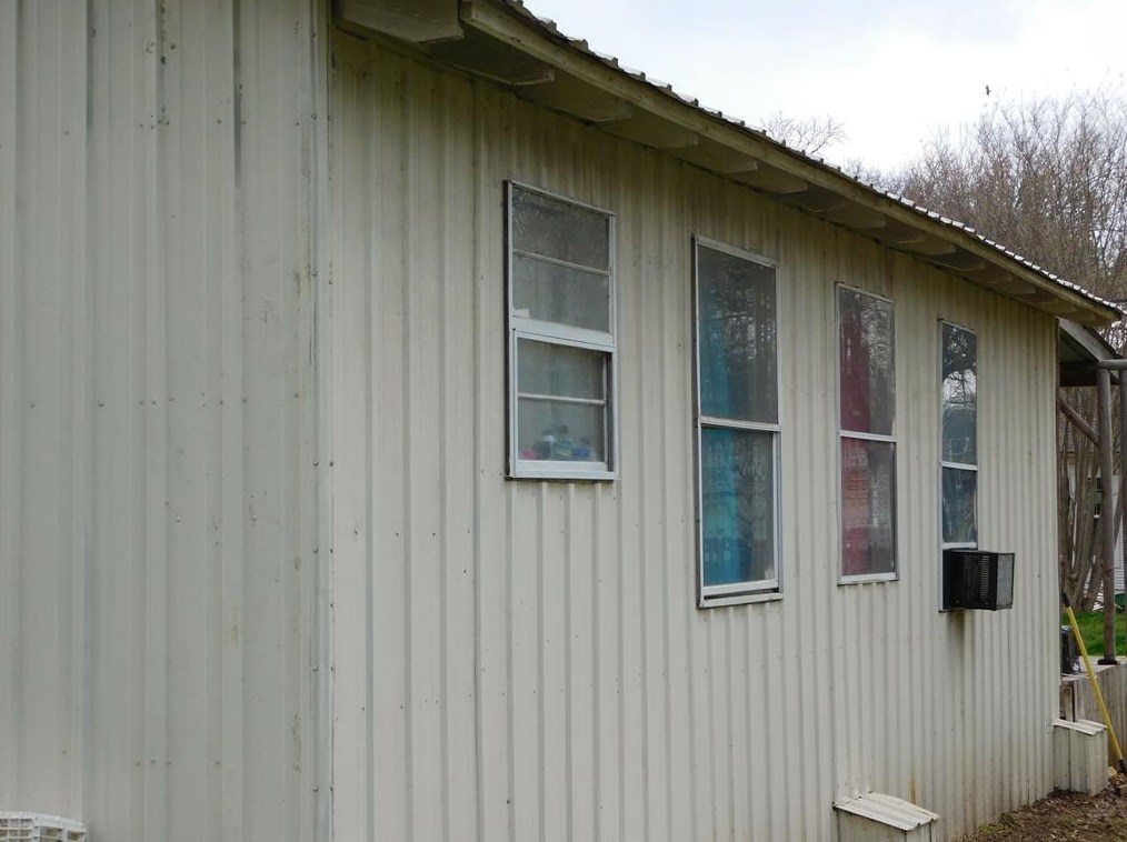 505 2nd St, Pelham, TX 76648-2413