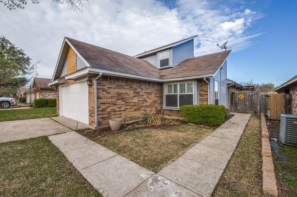 2537 Montclair Ln, Mesquite, TX 75150