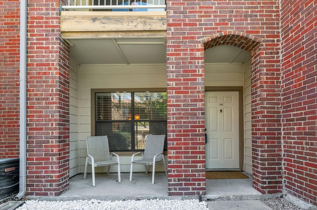 3212 Donnelly Cir, Fort Worth, TX 76107