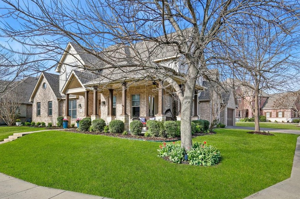 405 Glendevon Dr, Mckinney, TX 75071-6541