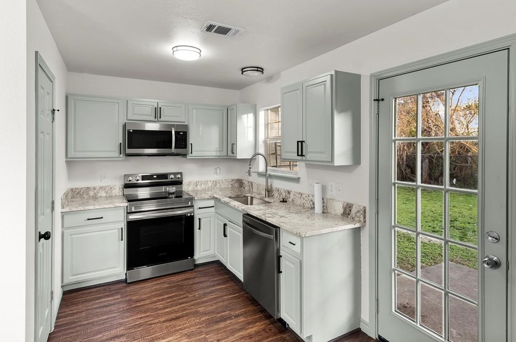 4014 Coolidge St, Dallas, TX 75215