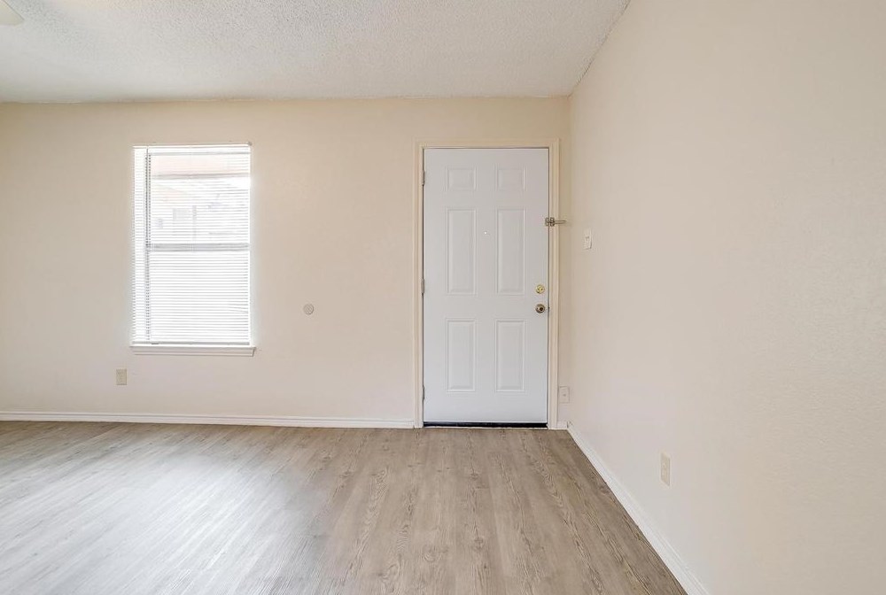 2602 Nw 21st St #b, Fort Worth, TX 76106