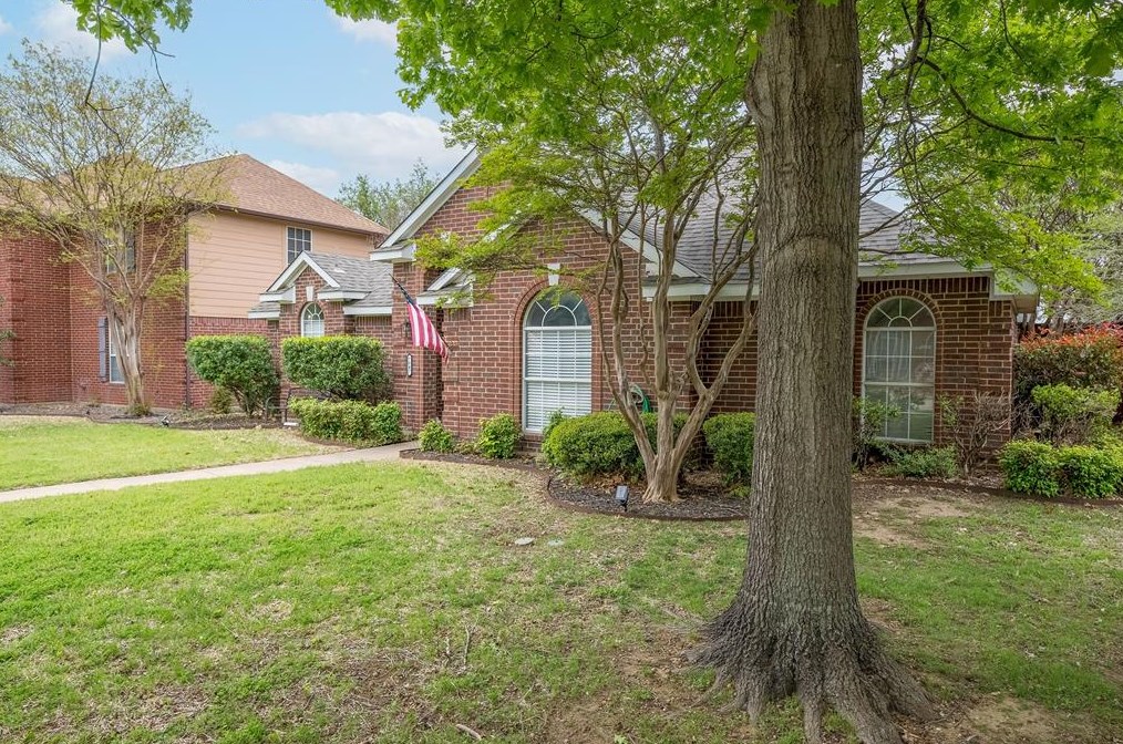 7847 Creekview Dr, Frisco, TX 75034