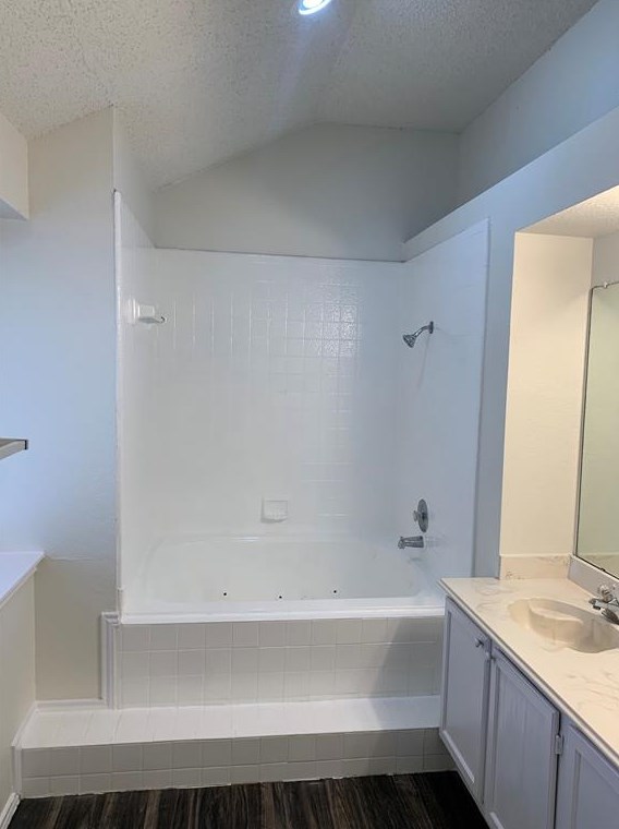 7713 Rice Dr, Rowlett, TX 75088