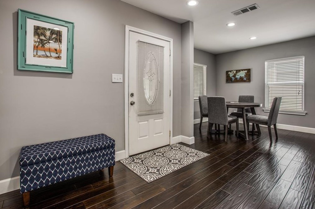 4002 Curzon Ave, Fort Worth TX  76107-5508 exterior