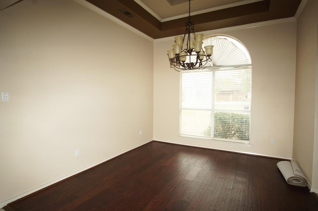 3140 Cannon Dr, Midlothian, TX 76063