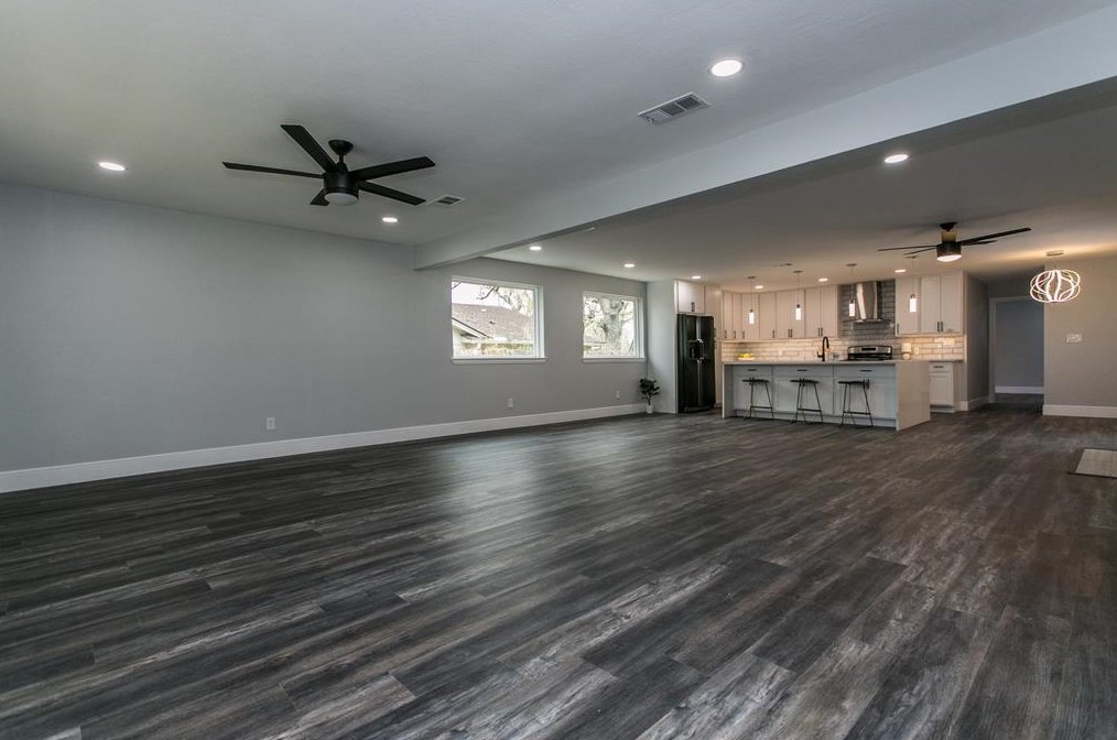 7717 Deaver Dr, North Richland Hills, TX 76180