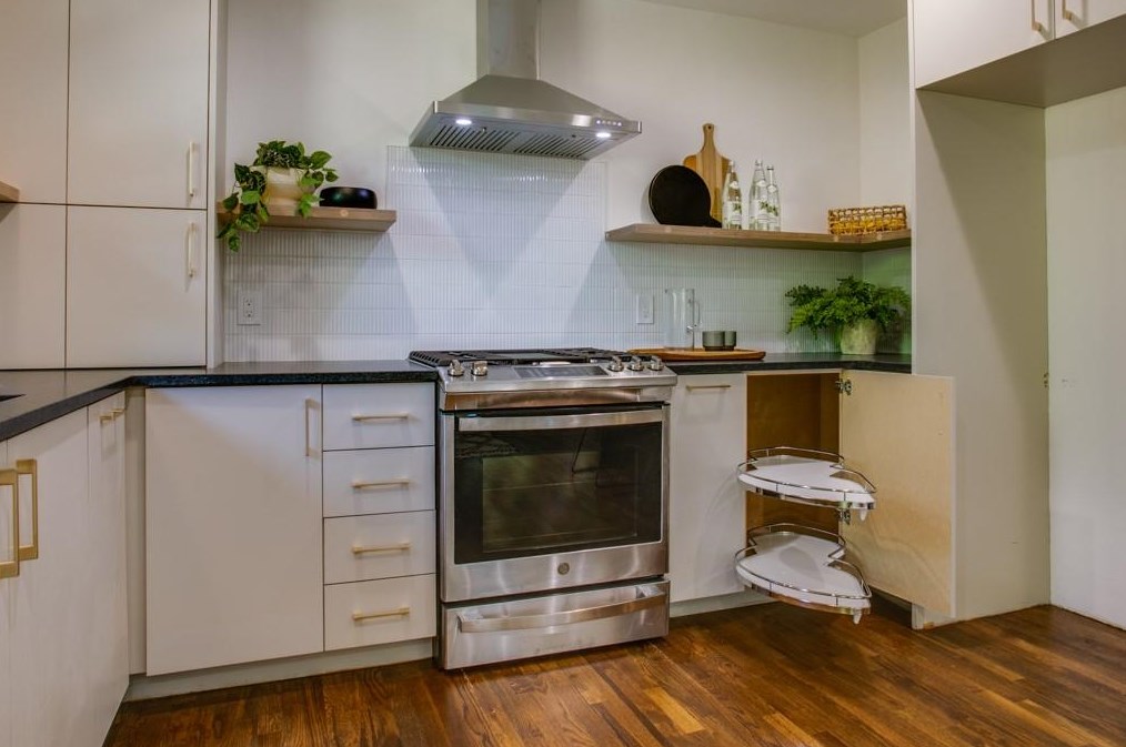 2321 San Marcus Ave, Dallas TX 75228-3154 exterior