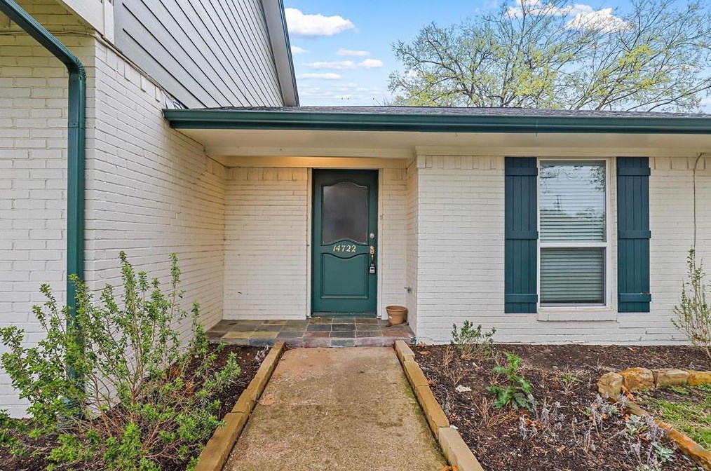 14722 Overview Dr, Dallas, TX 75254