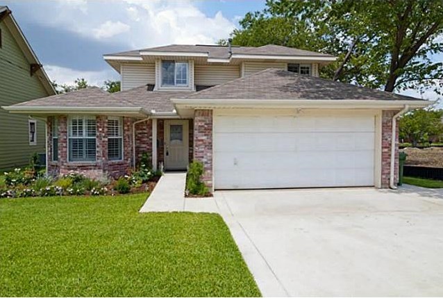 617 E Texas St, Grapevine, TX 76051