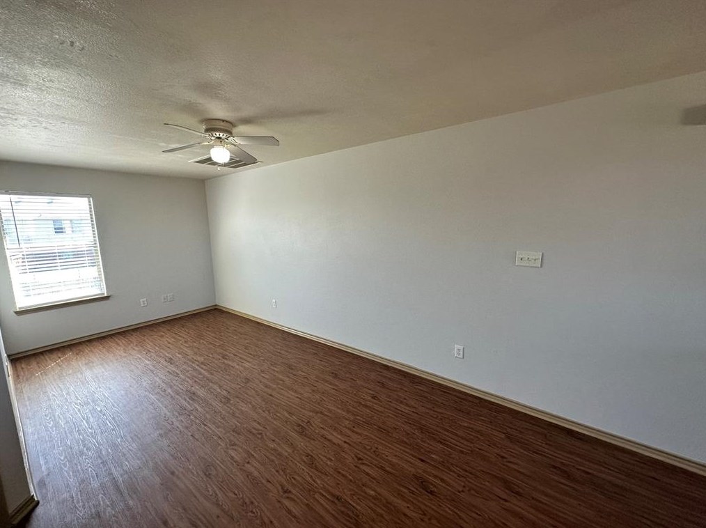 436 Canvas Ct, Crowley, TX 76036