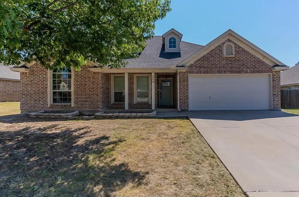 304 Aspen Ct W, Aledo, TX 76008