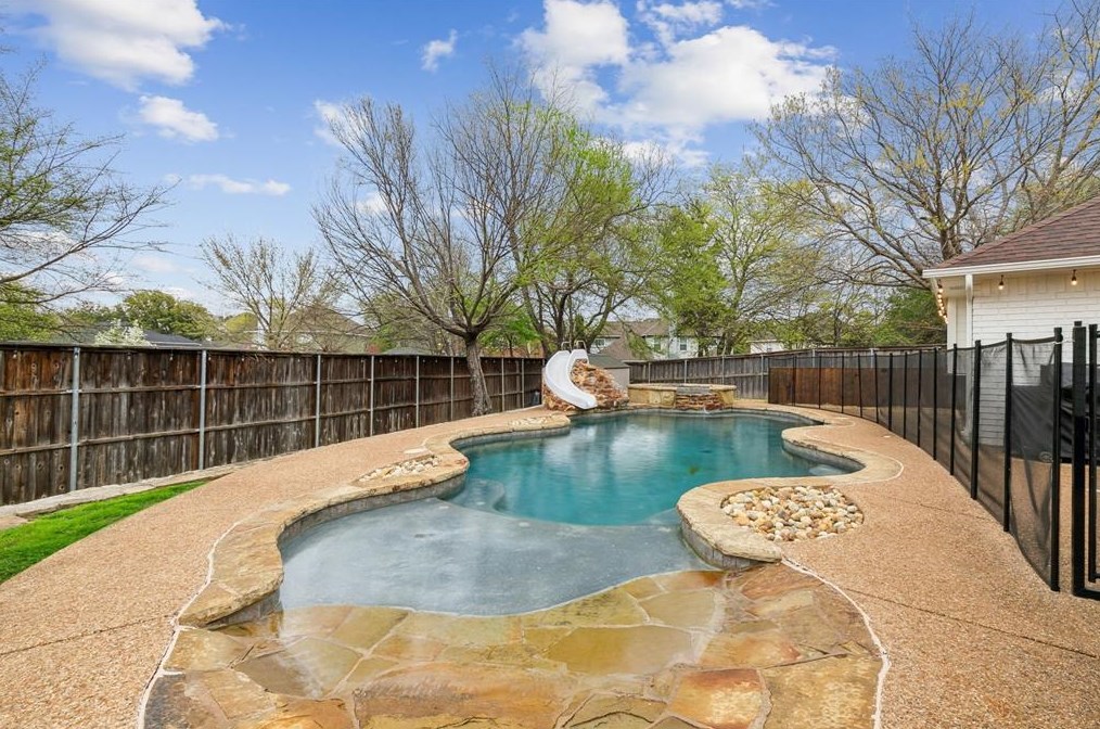 4932 Wolf Creek Trail, Lewisville, TX 75028