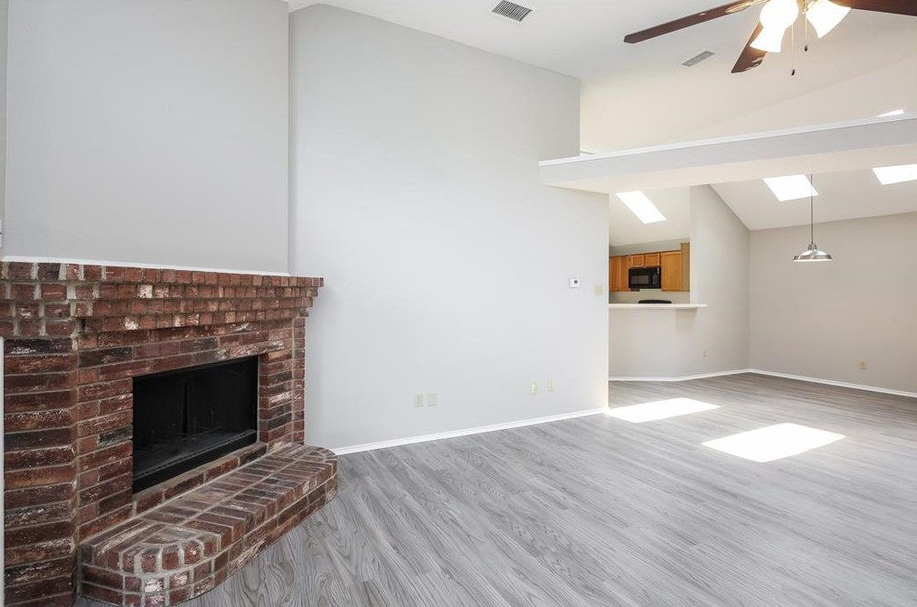 916 Winchester Ln, Mesquite TX  75181-1062 exterior