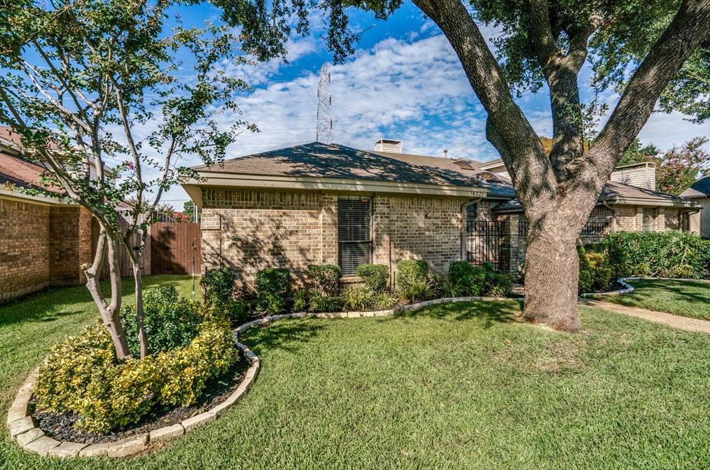 14821 Sopras Cir, Addison, TX 75001