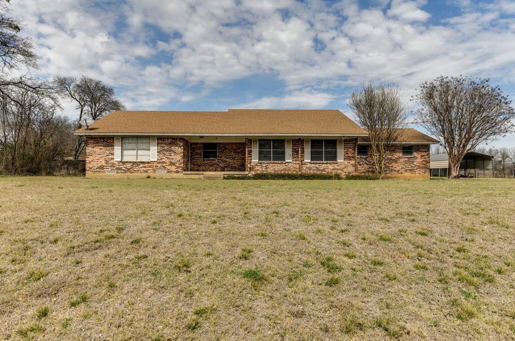 3811 Shady Grove Rd, Midlothian, TX 76065