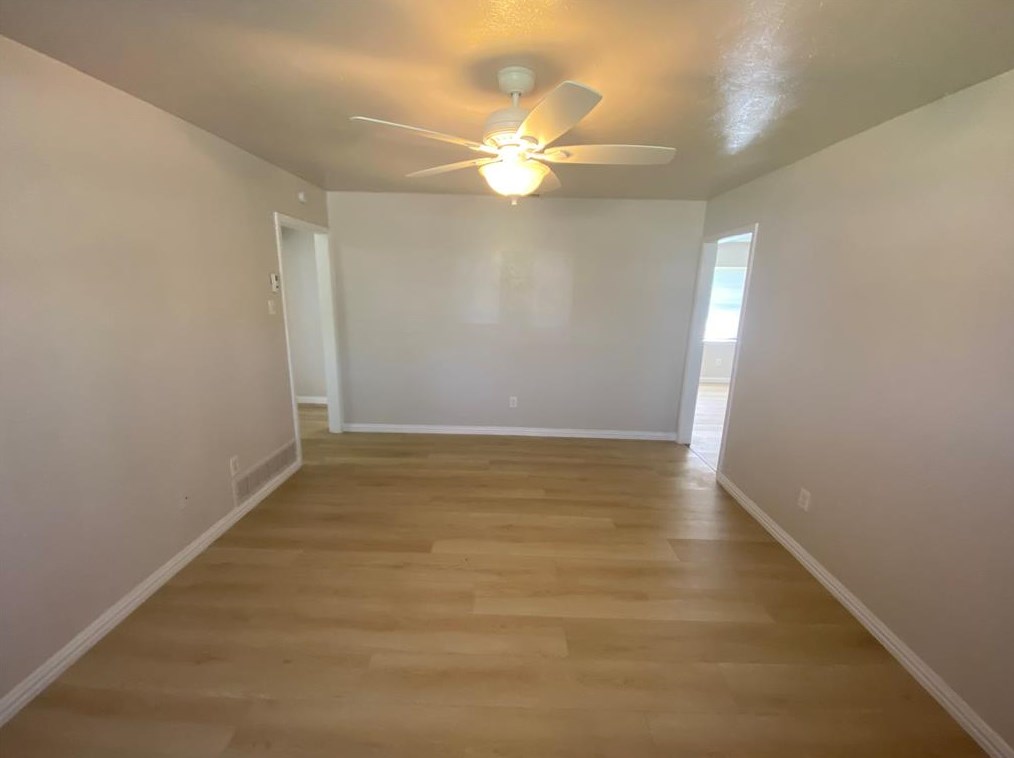806 Miranda Dr, Mesquite, TX 75149