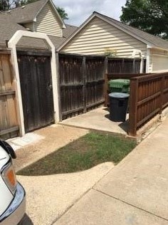 3605 Soft Wind Ct, Grapevine, TX 76051