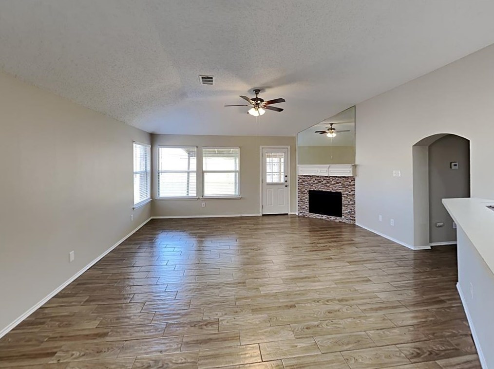 11017 Deer Trl, Fort Worth, TX 76140