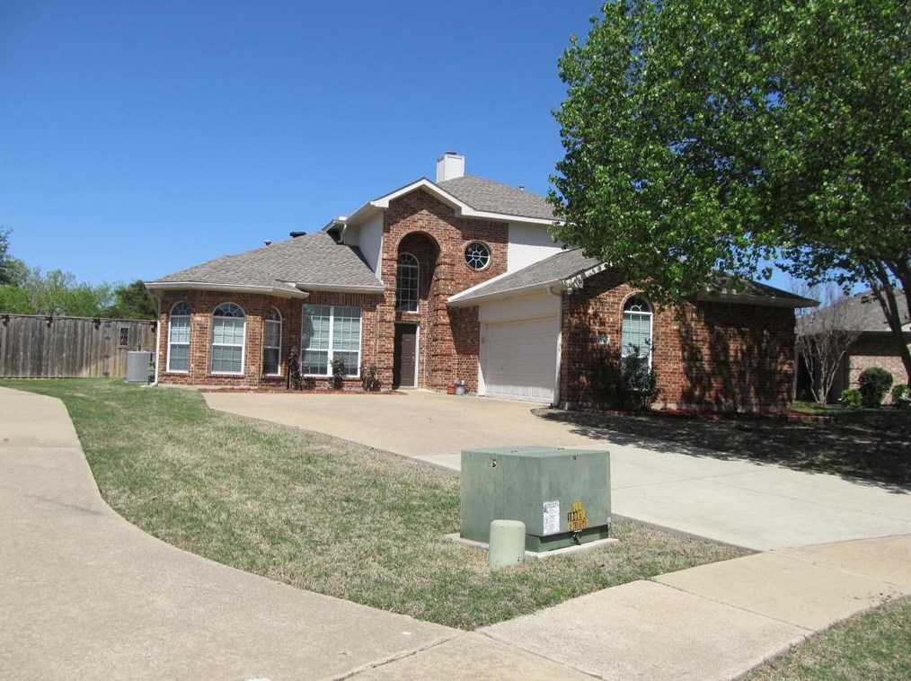 1614 Timber Brook Dr, St Paul, TX 75098