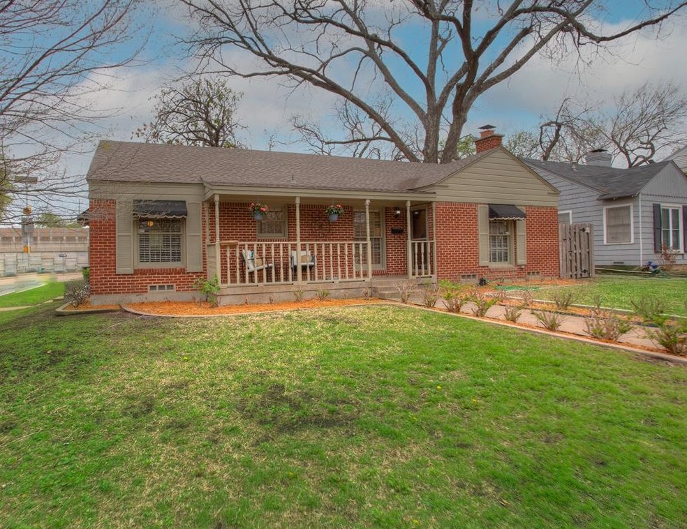 4201 Calmont Ave, Fort Worth, TX 76107