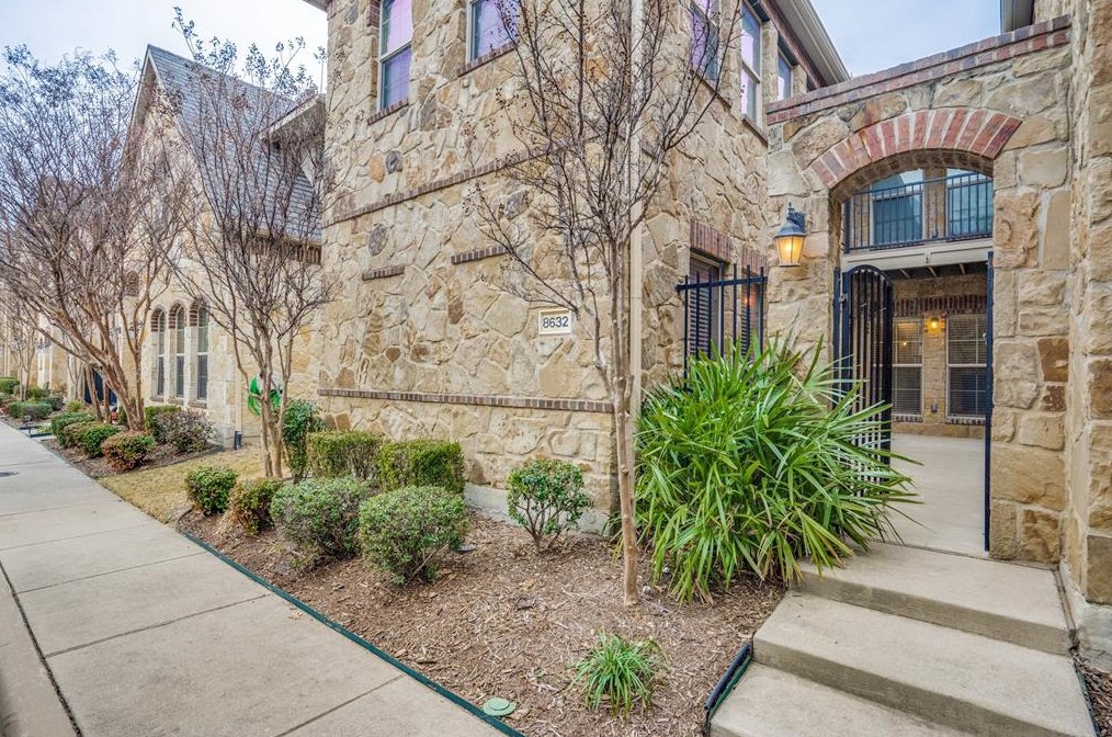 8632 Stargazer Dr, McKinney, TX 75070