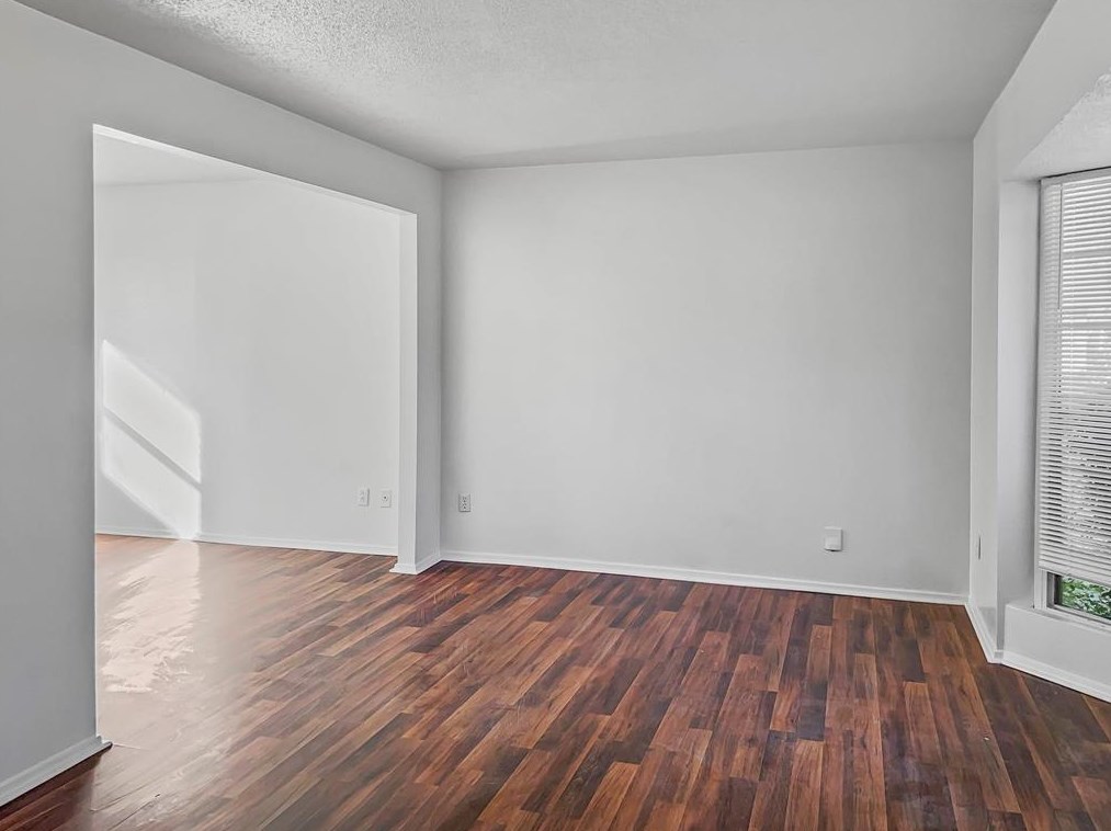 2649 Peavy Rd, Dallas TX  75228-4211 exterior