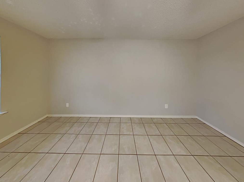 719 Lisa Ln, Cedar Hill, TX 75104