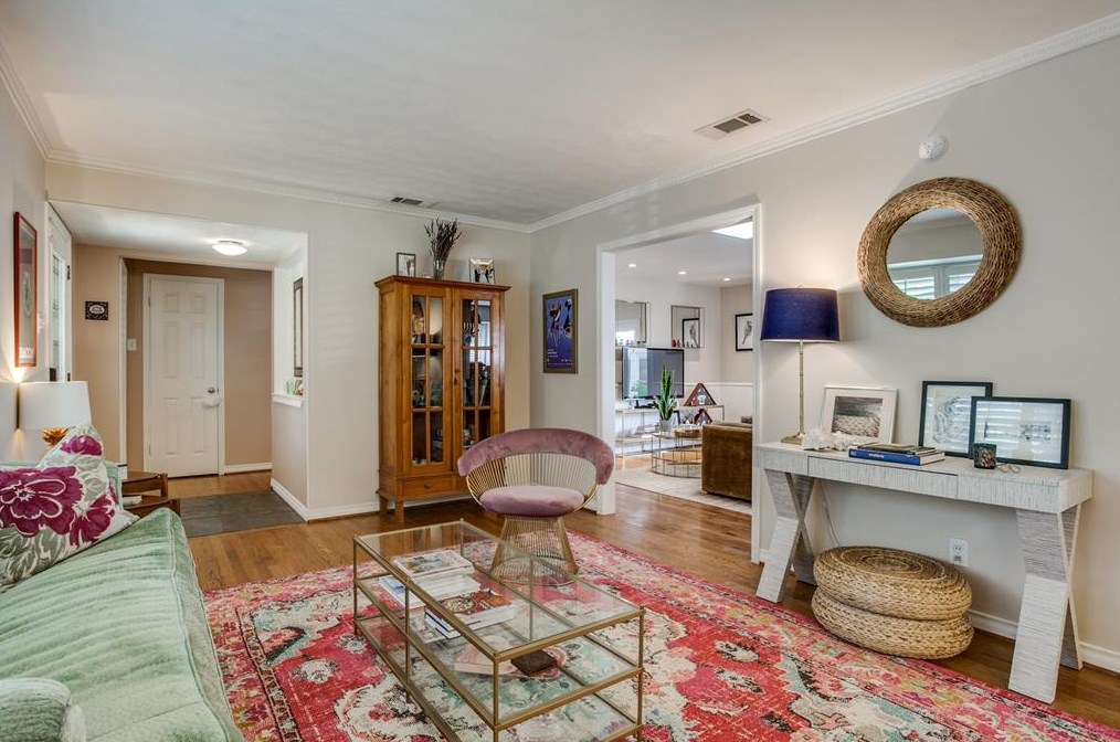 10028 Linkwood Dr, Dallas TX  75238-3439 exterior