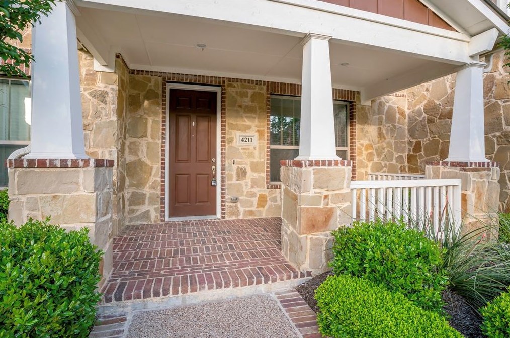 4211 Cascade Sky Dr, Arlington, TX 76005