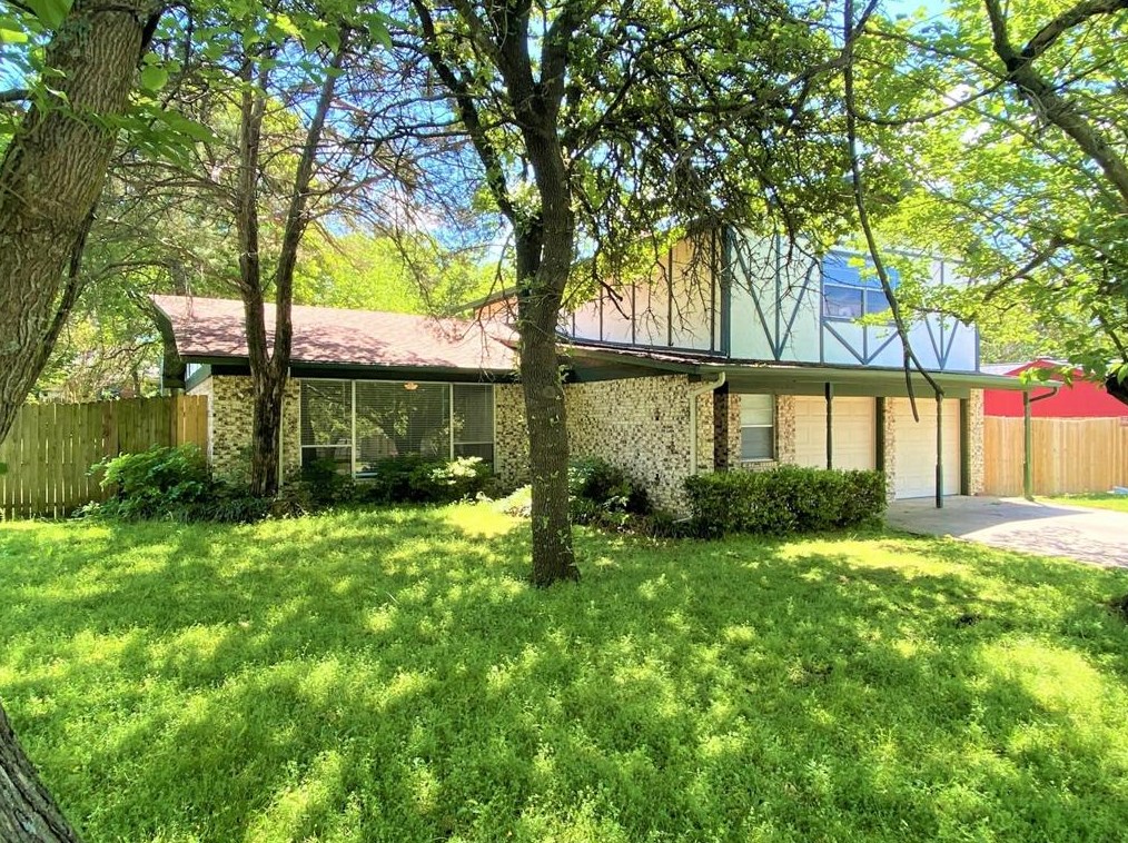 205 Bluebonnet Trl, Keene, TX 76059