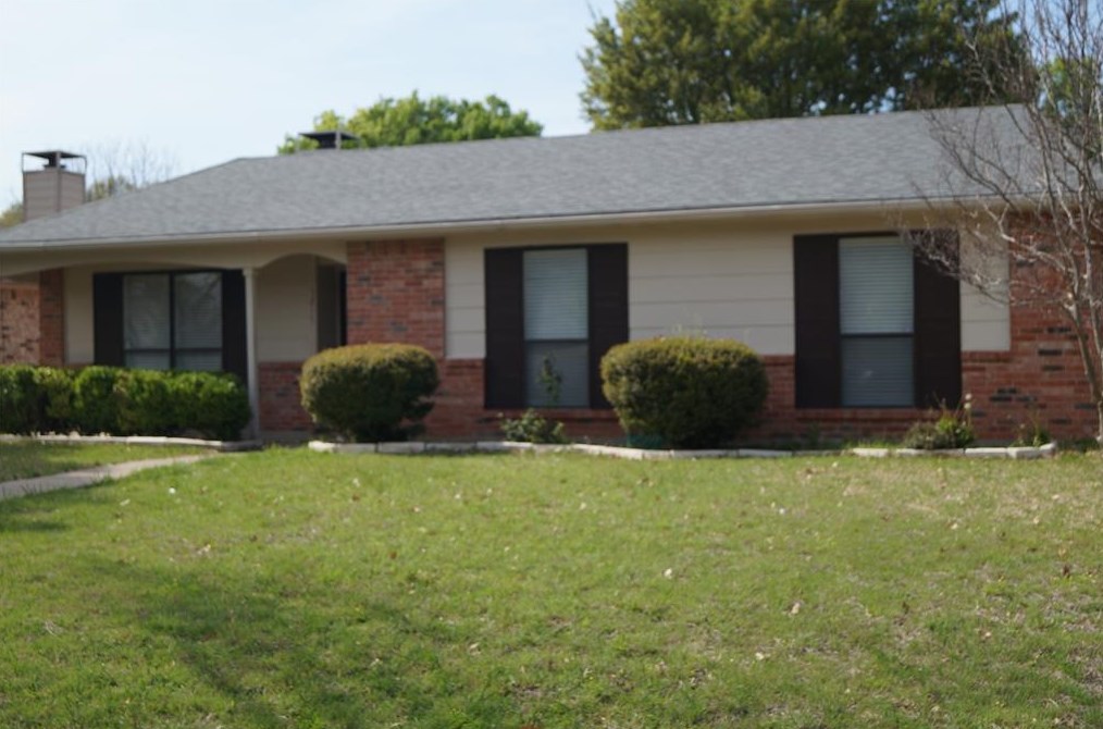 1217 Blanco Ln, Garland, TX 75040