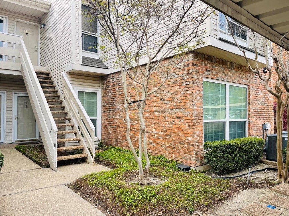 6315 Campbell Rd #207, Dallas, TX 75248