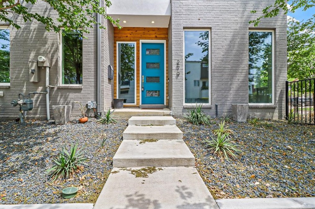 279 Currie St, Fort Worth, TX 76107