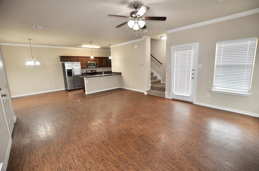 417 W Anderson St, Weatherford, TX 76086