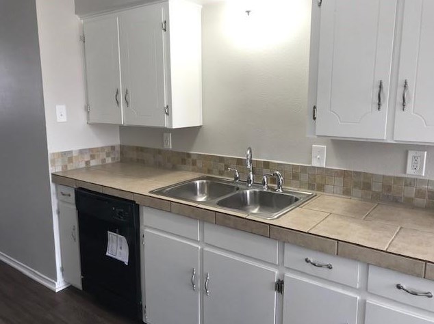 3110 Leanne St, Rowlett TX  75088-4915 exterior