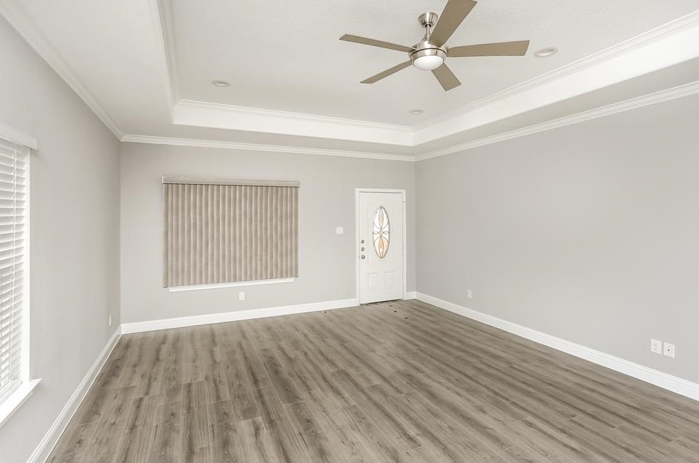125 N Aiken St, Waxahachie, TX 75165