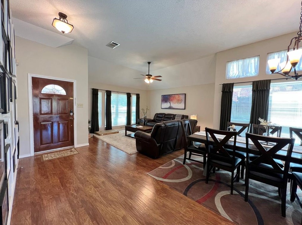 5228 Brettenmeadow Dr, Grapevine, TX 76051