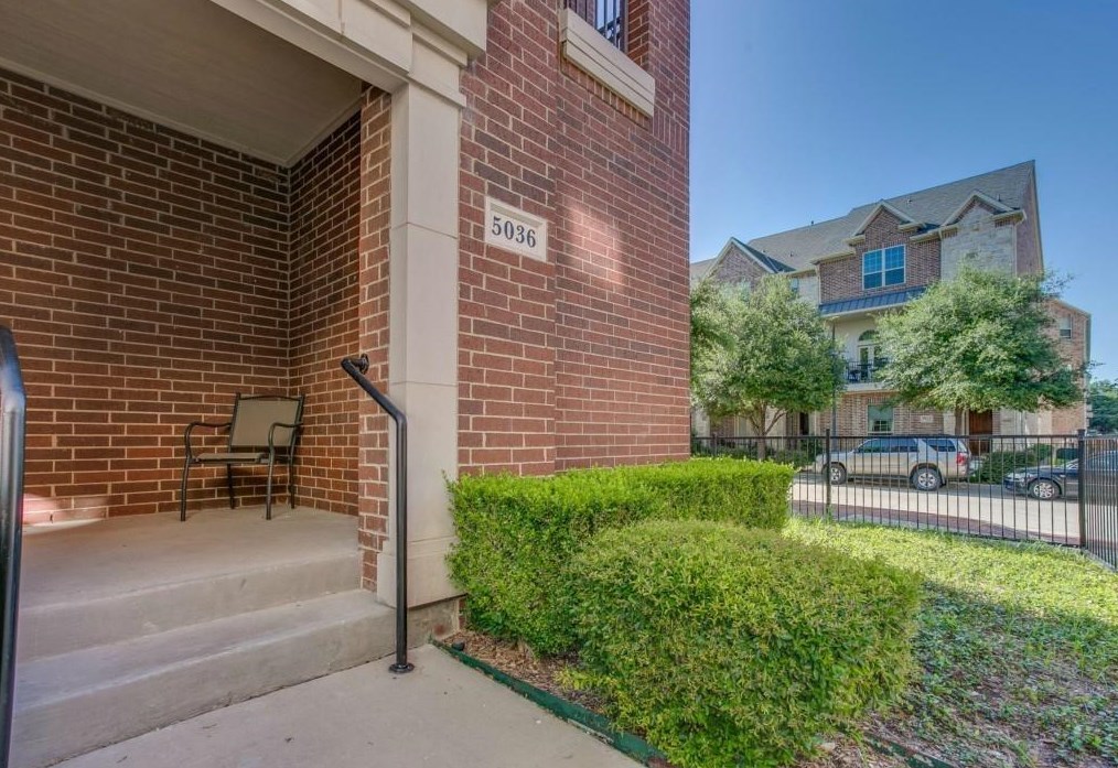 5036 Calloway Dr #84, Addison, TX 75001