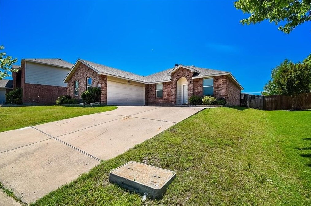 2805 Prairie Ct, St Paul, TX 75098