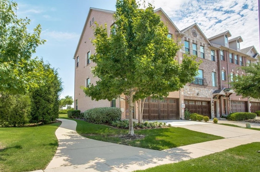 1531 Biltmore Ln, Irving, TX 75063