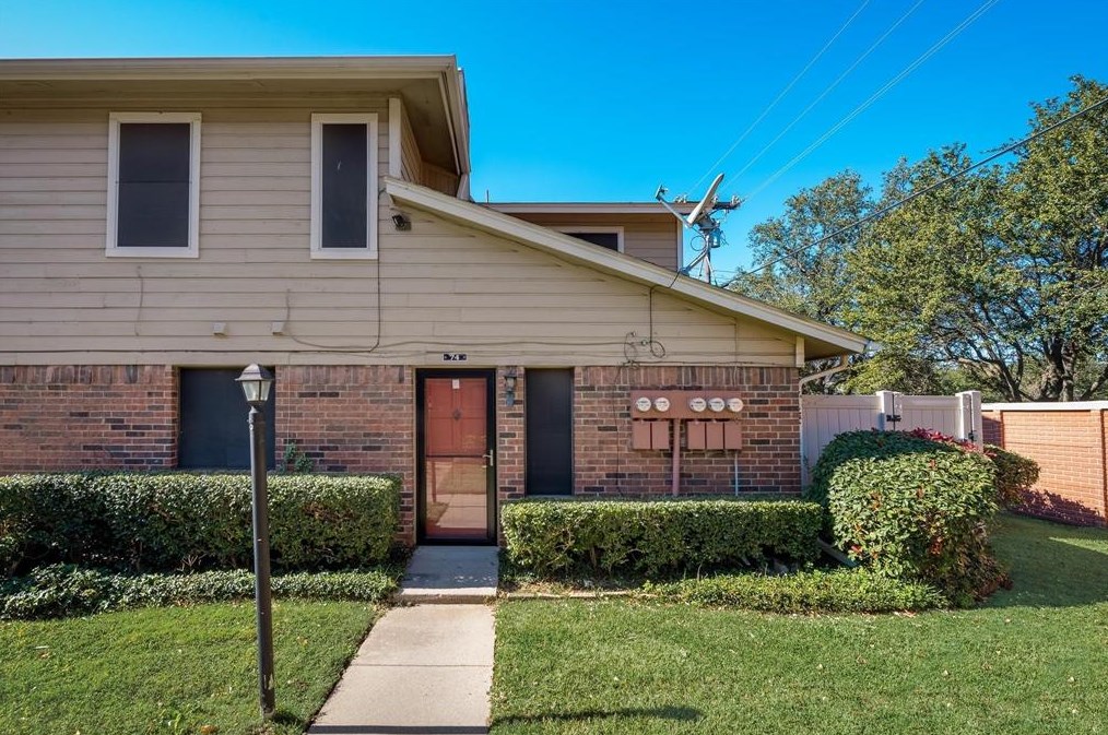 2240 Tarpley Rd Apt 74, Carrollton, TX 75006