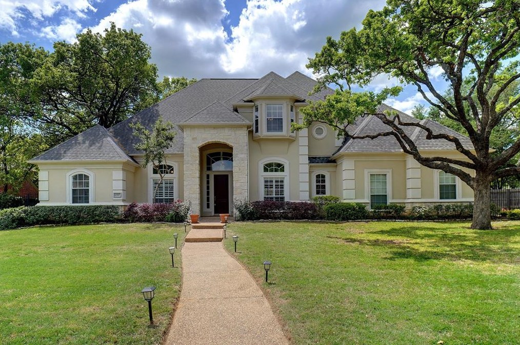 1507 Norwich Ct, Grapevine, TX 76092